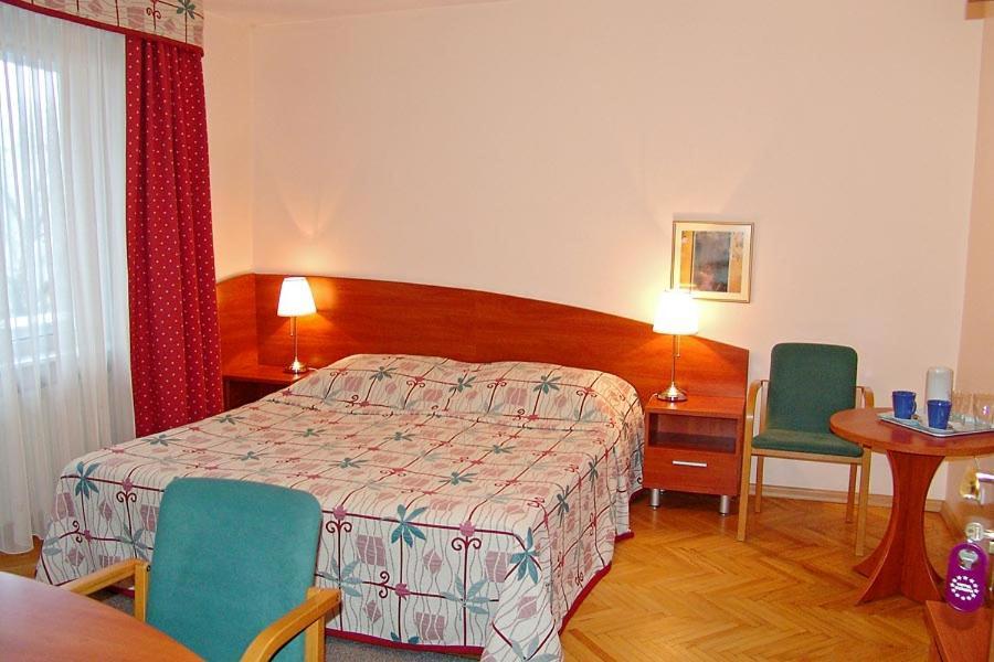 Hotel Europa Jastrzebia Gora Exterior foto